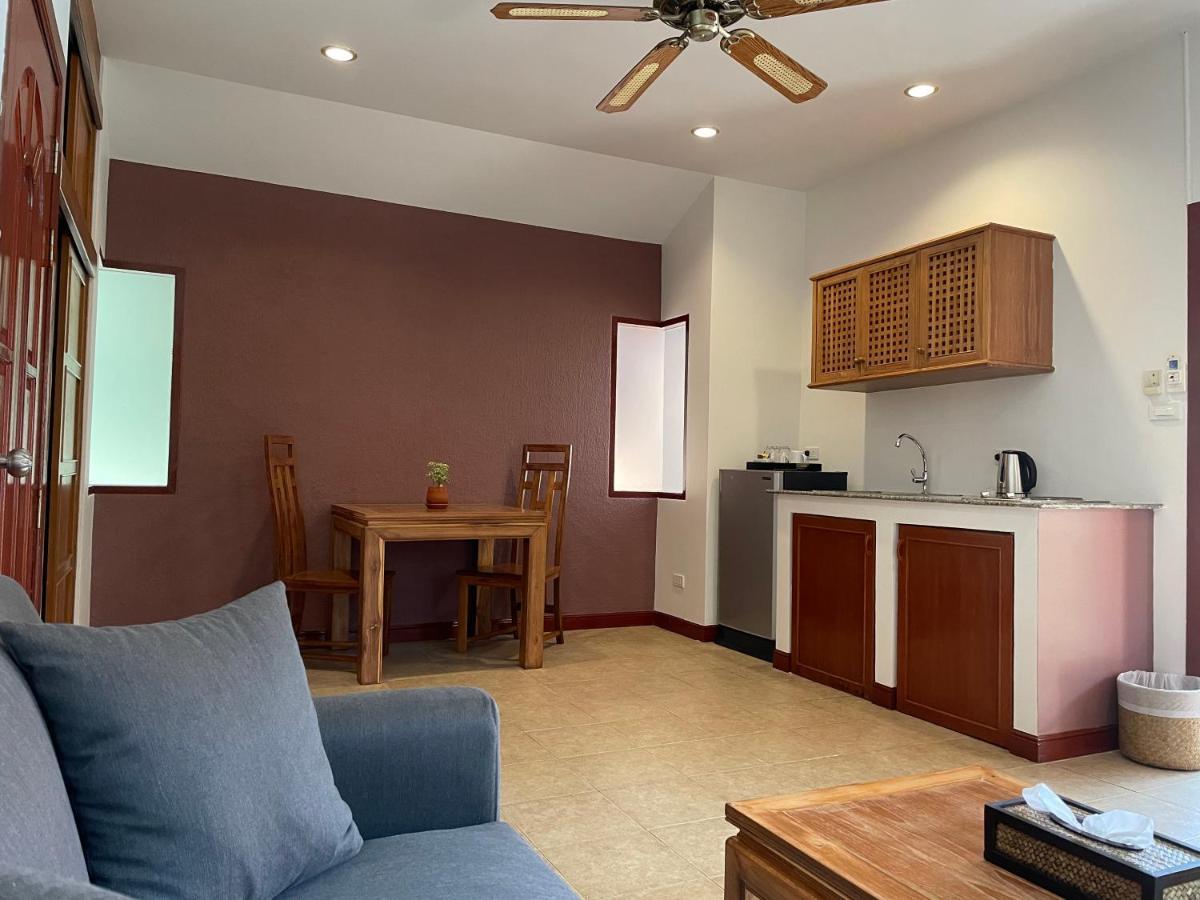The Pace Phuket Boutique Resort Rawai Экстерьер фото