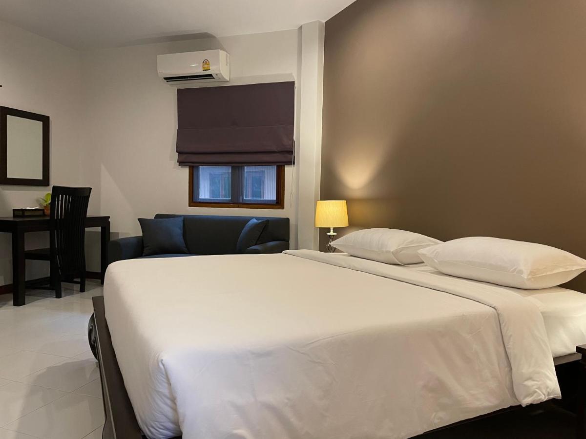 The Pace Phuket Boutique Resort Rawai Экстерьер фото