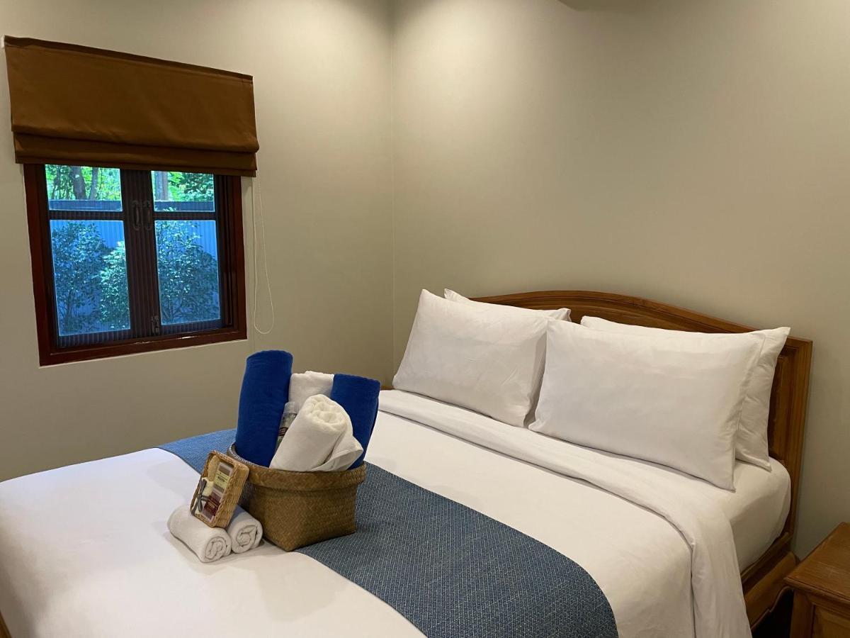 The Pace Phuket Boutique Resort Rawai Экстерьер фото