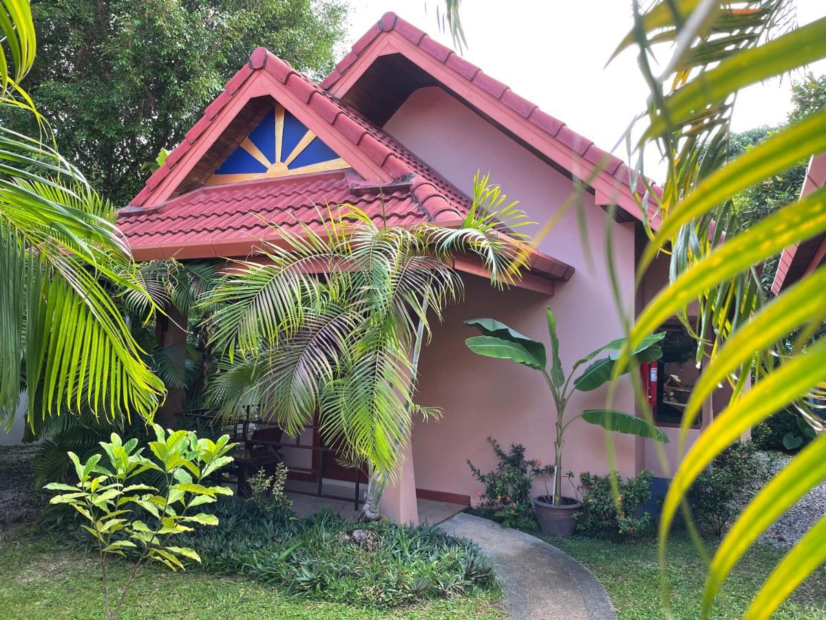 The Pace Phuket Boutique Resort Rawai Экстерьер фото
