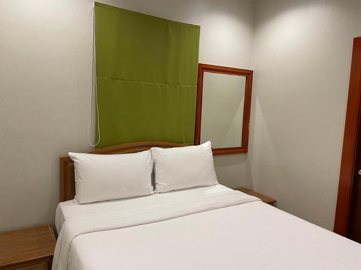 The Pace Phuket Boutique Resort Rawai Экстерьер фото