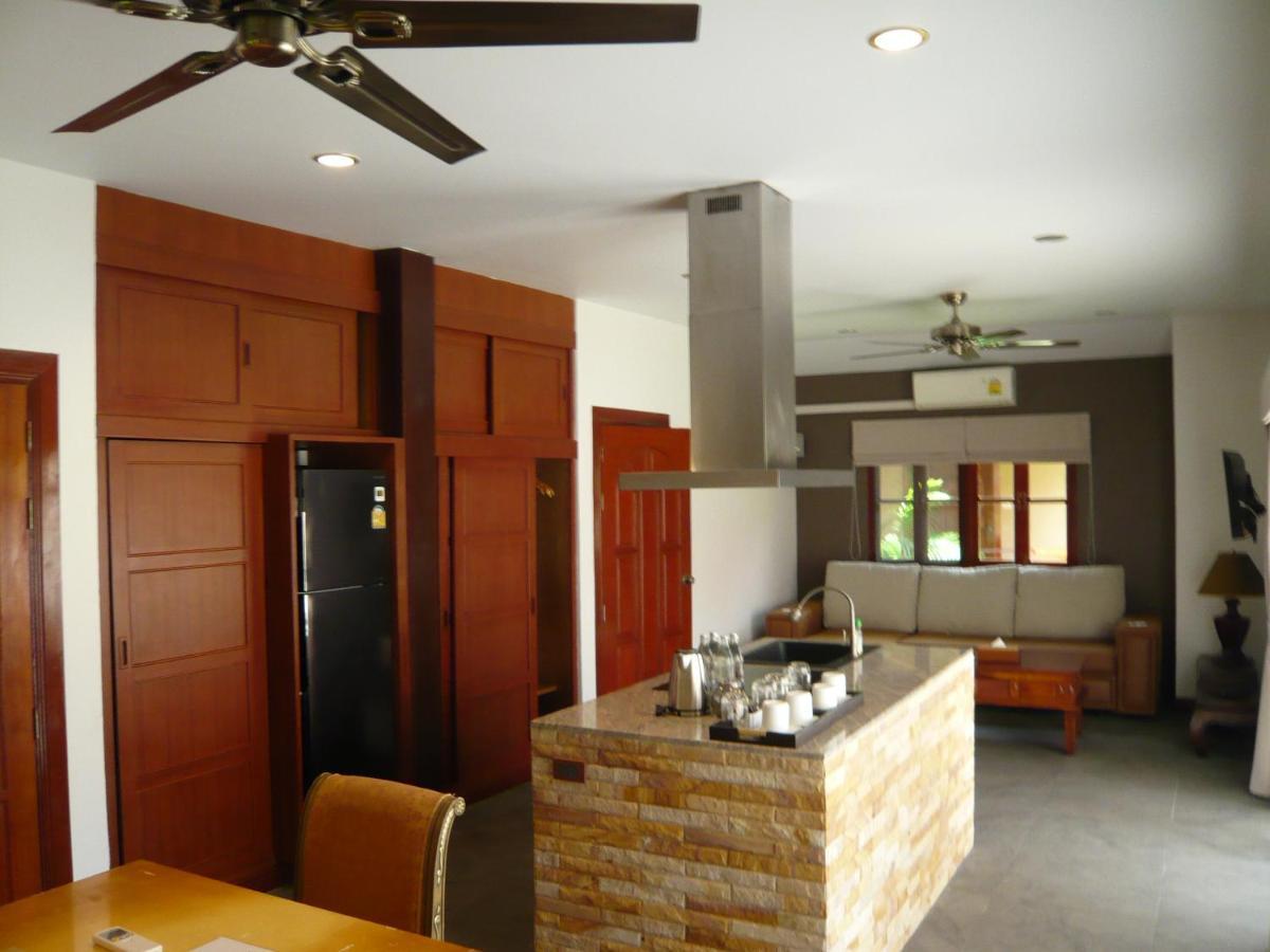 The Pace Phuket Boutique Resort Rawai Экстерьер фото