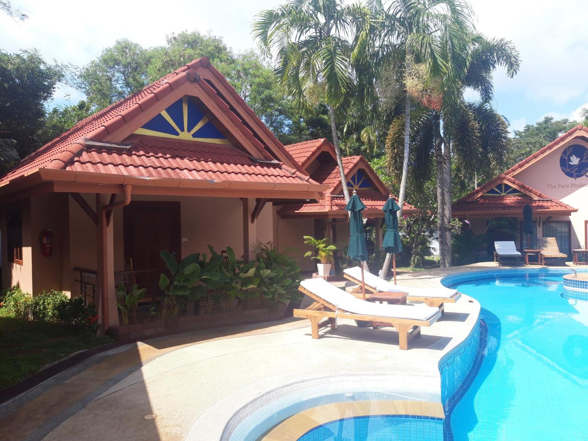 The Pace Phuket Boutique Resort Rawai Экстерьер фото